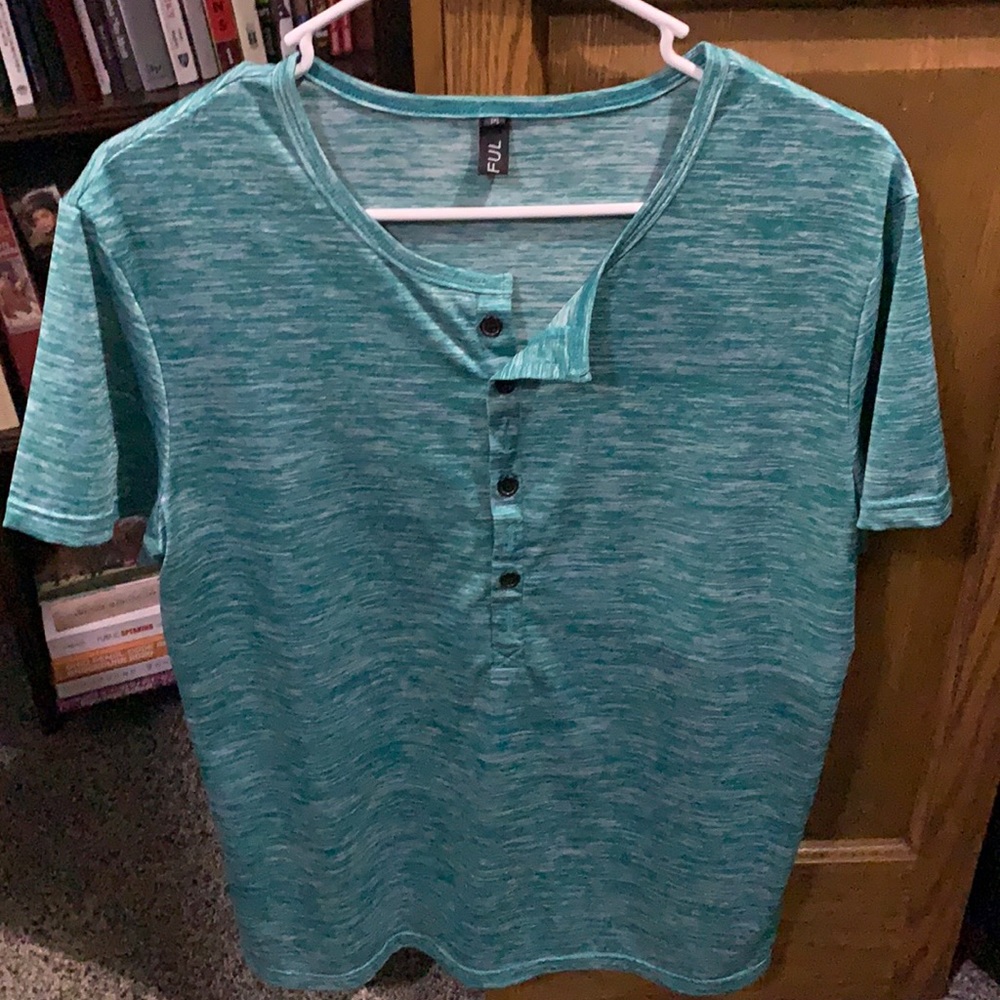 Men’s Henley Tee